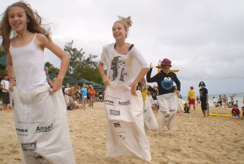 3 Sack Race